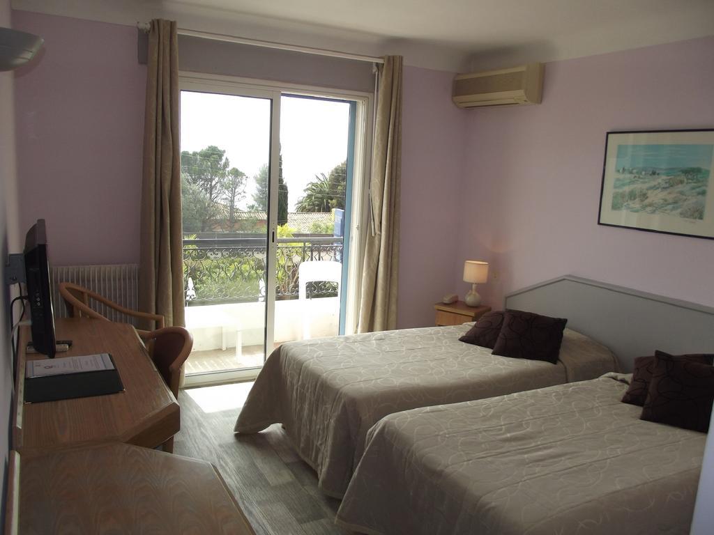 Hotel La Quietude Les Issambres Bagian luar foto