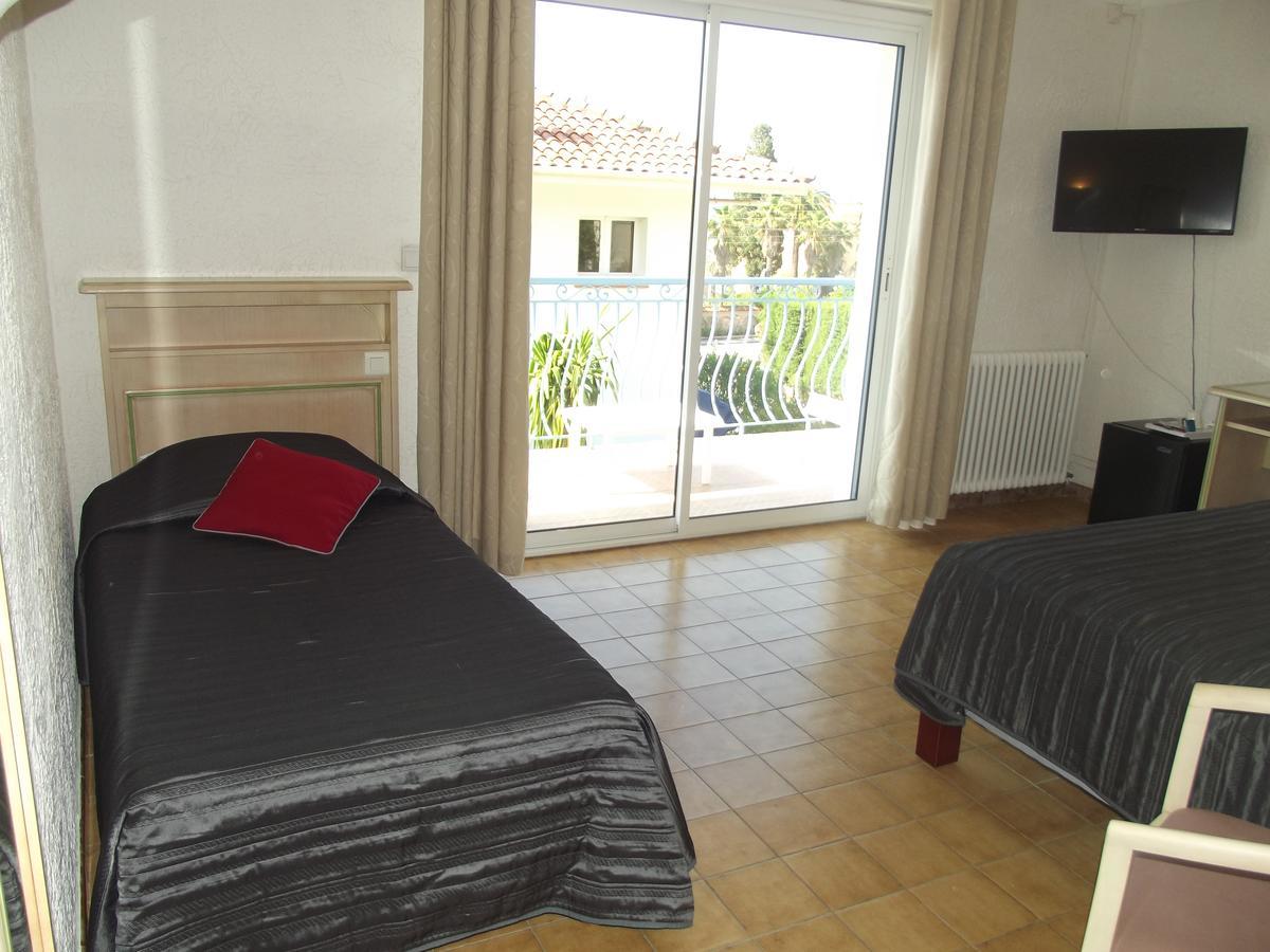 Hotel La Quietude Les Issambres Bagian luar foto